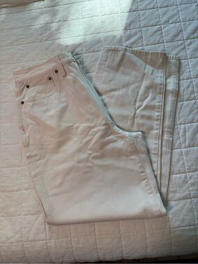 Madewell Baggy Straight-Leg Jeans in White